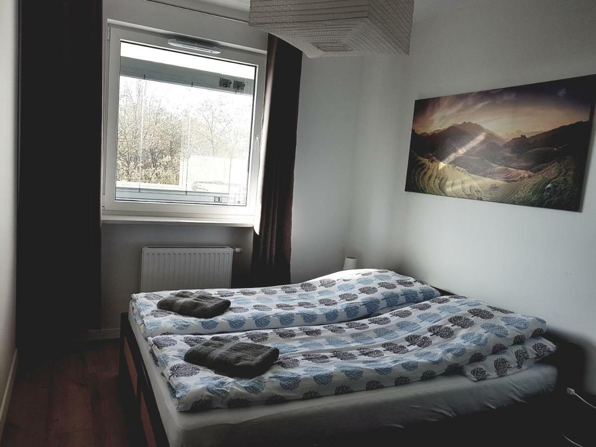 ורשה Hennela Apartment מראה חיצוני תמונה