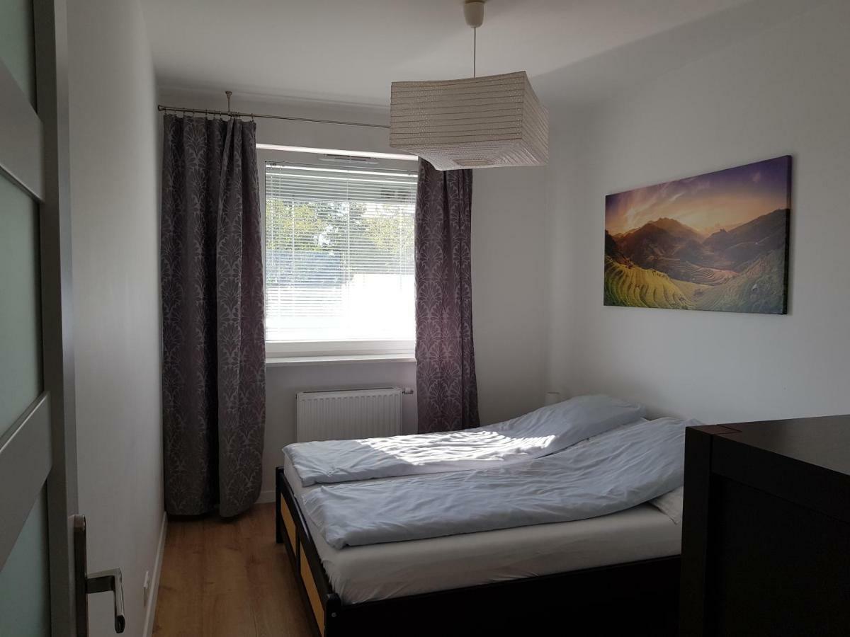 ורשה Hennela Apartment מראה חיצוני תמונה